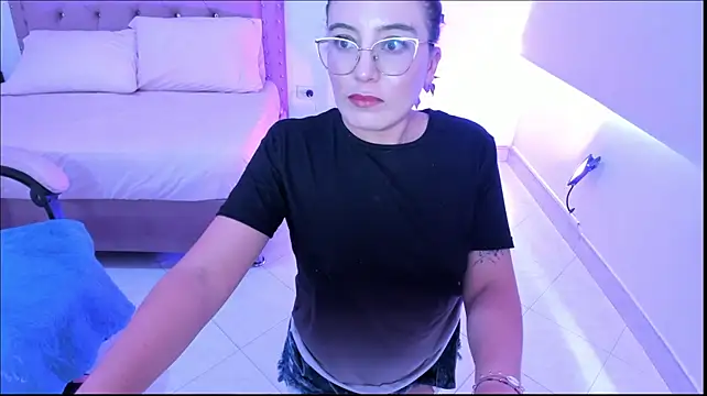 allison_mc live cam on StripChat