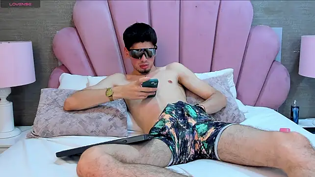 MaxFoox live cam on StripChat
