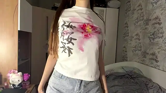 MargoMarcell live cam on StripChat