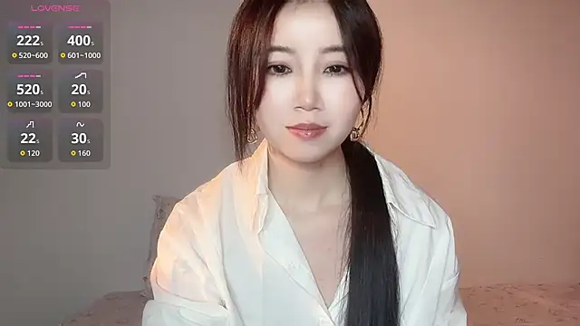 77-Vicky webcam