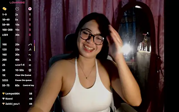 xxseducemaexx live cam on StripChat