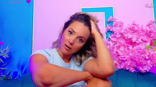 AriannaSins webcam