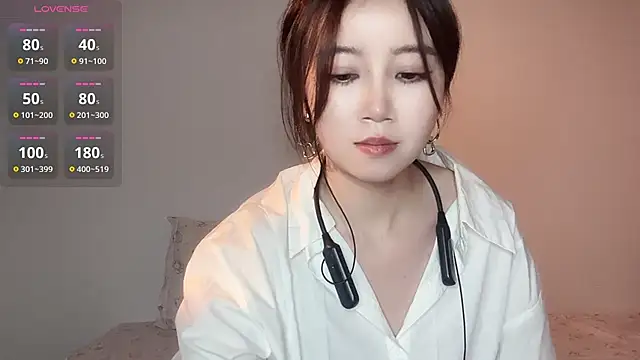 77-Vicky webcam