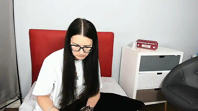 NadiaXlove webcam
