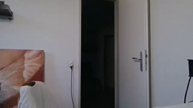 alpha-hunk live sex cam
