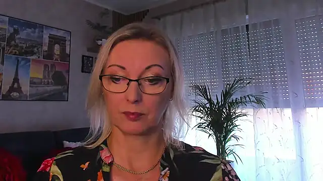 vanessa_chat live cam on StripChat