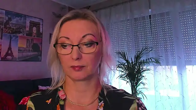 vanessa_chat live cam on StripChat