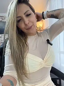 _Abril-Office1 webcam