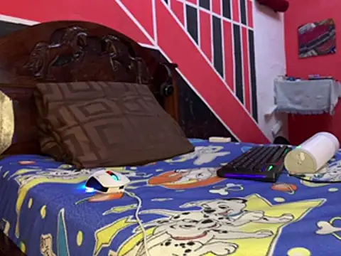 tanned_boy webcam