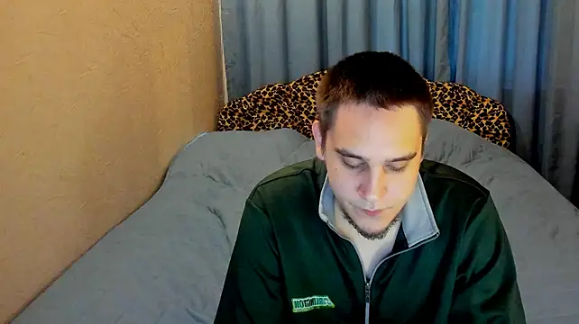 Bear_Beer130 webcam
