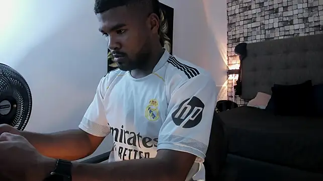 Juan_123__ webcam