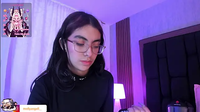Molly_A webcam