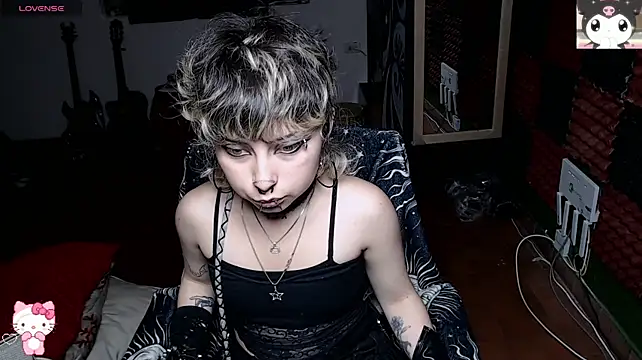 Cute_Chrixxx webcam