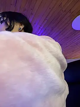 Baby_banshee live cam on StripChat
