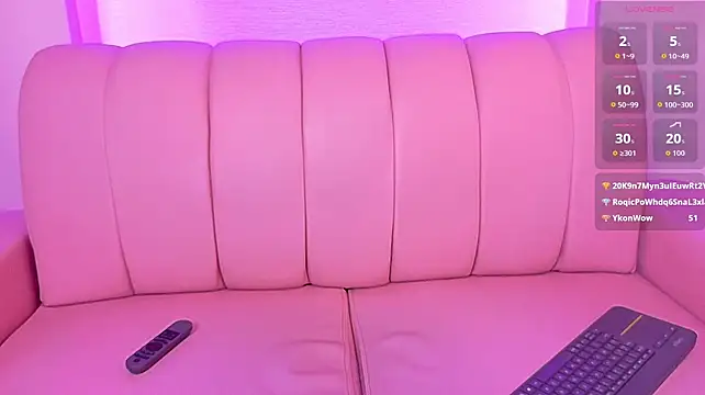 paytonmckay_ live cam on StripChat