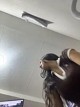 ROSIEPIXEL live cam on StripChat