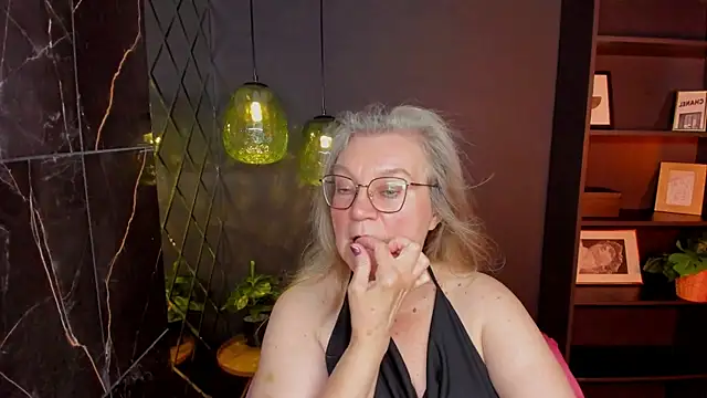NataliMellow 😸 live nude cam