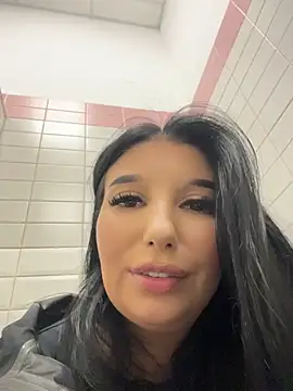 tisha_busty (F milf) - RISKY make me eat wet panty in shoestore