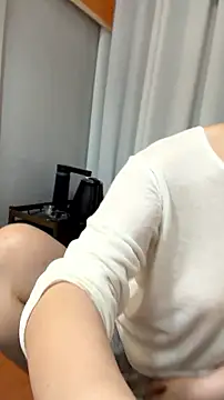 momoli60 webcam