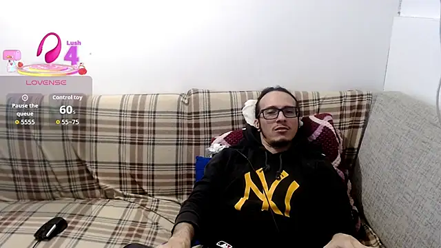 cholitohermoso webcam