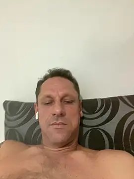 Yourhotboy_42