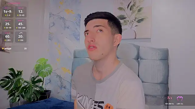 Un_Sluttyy webcam