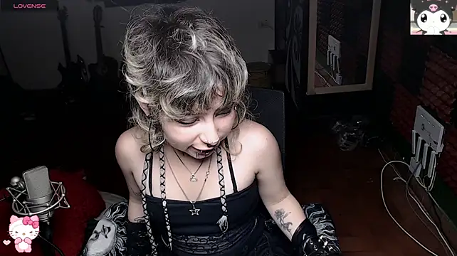 Cute_Chrixxx webcam