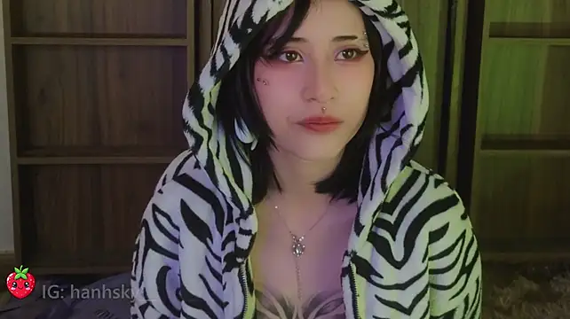 HannahSky_ webcam