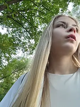 RossyMood live sex cam