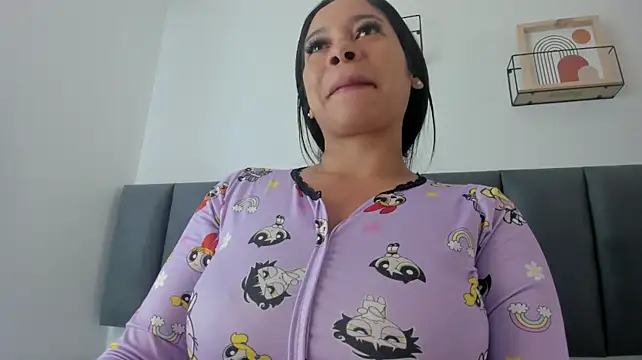 MaraOwen_ live cam on StripChat
