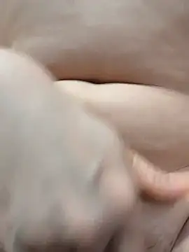 _miu__love_ webcam