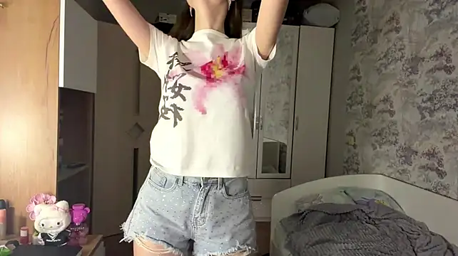 MargoMarcell live cam on StripChat