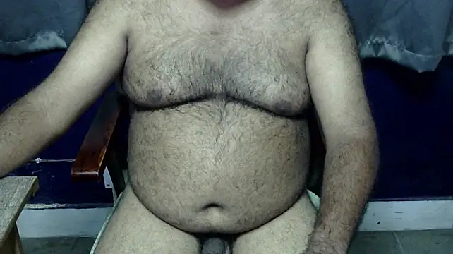 hairysubcub_70 (Ask my age) - Welcome To Daddy's Room. Make Daddy Cum.