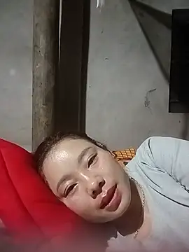 Just-sunbeam live cam on StripChat