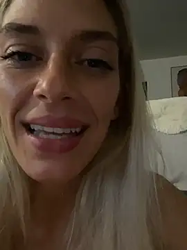 Bellalolahot