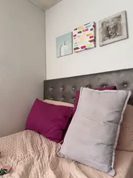 Ashleyroberst live sex cam
