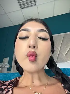 BadLilAngelXXX webcam