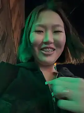 CreamPuff- webcam