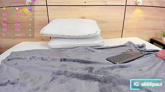 aria_paul live webcam