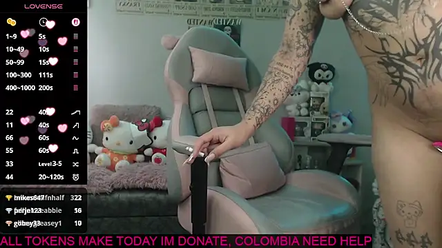 girlofyourdreams09 live cam on StripChat