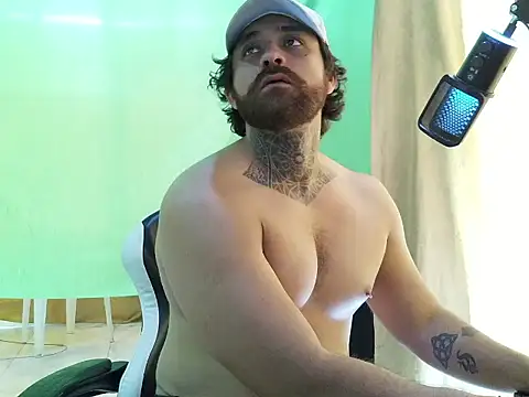 aronmiller404 webcam