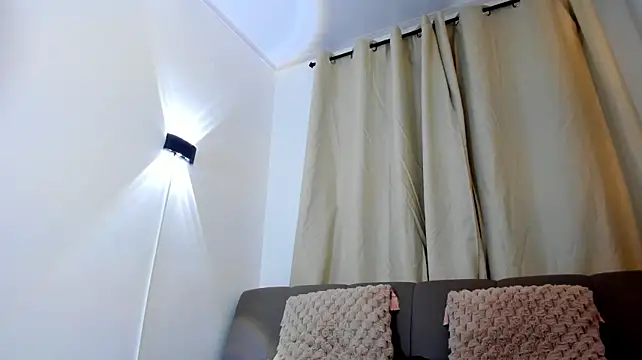 Mr_adrian webcam