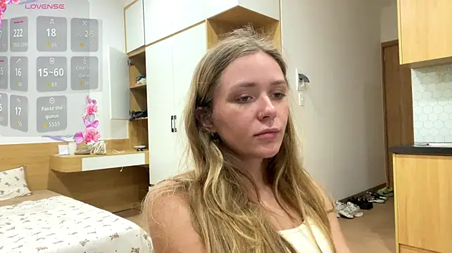 One_On_Mllion live webcam