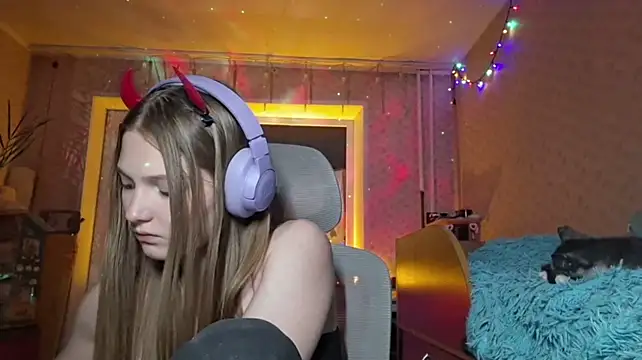ZelmaSauage live webcam