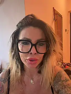 Chloebellami live webcam