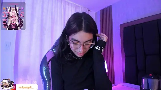 Molly_A webcam