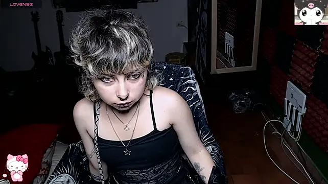 Cute_Chrixxx webcam