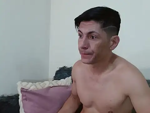maxstrongboy webcam