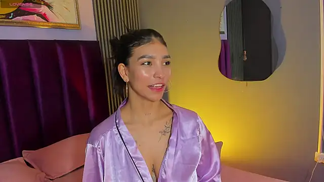 LauraAristizabal webcam