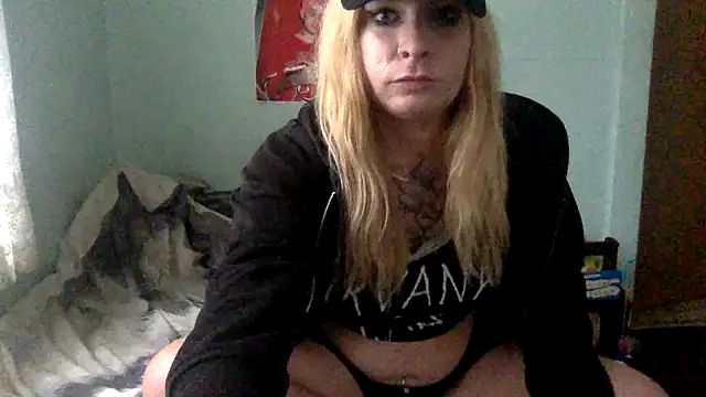 alexabunni live cam on StripChat